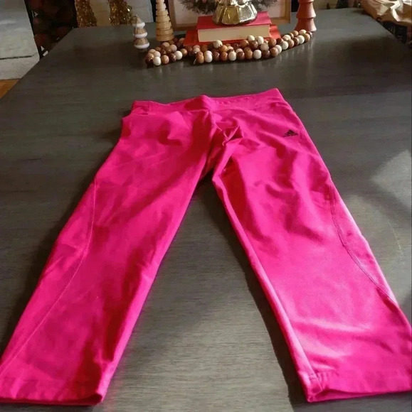 Adidas Cropped Leggings Small Like new - Picture 1 of 3